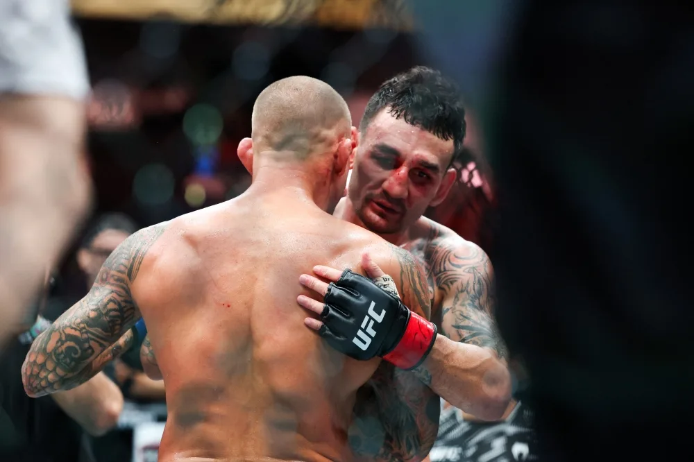 Макс Холлоуей переміг Дастіна Пор’є у трилогії на UFC 318